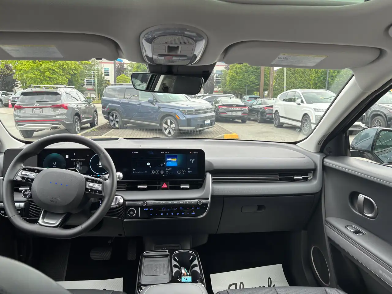 Hyundai IONIQ 5 photo Hyundai IONIQ 5