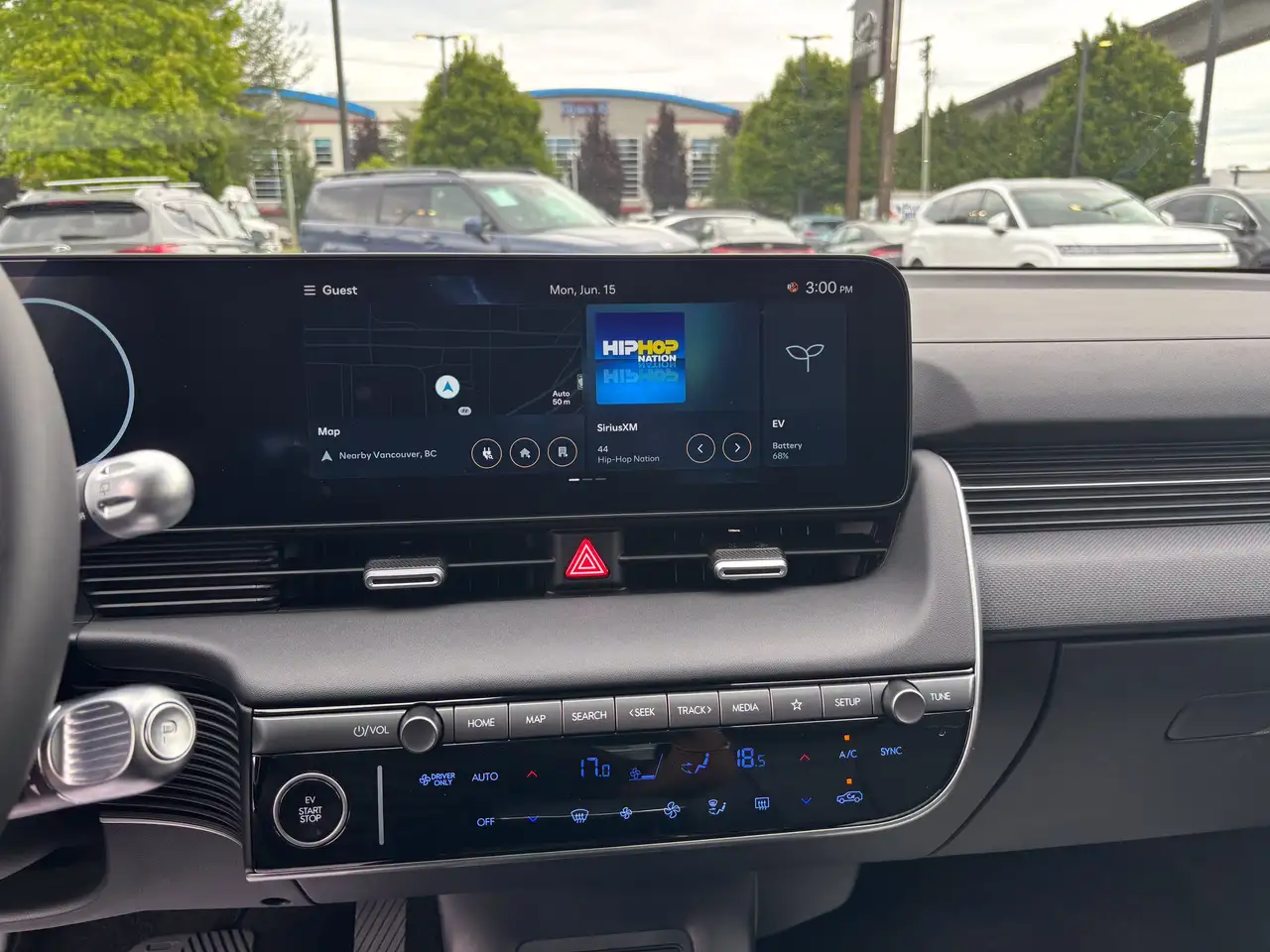 Hyundai IONIQ 5 photo Hyundai IONIQ 5