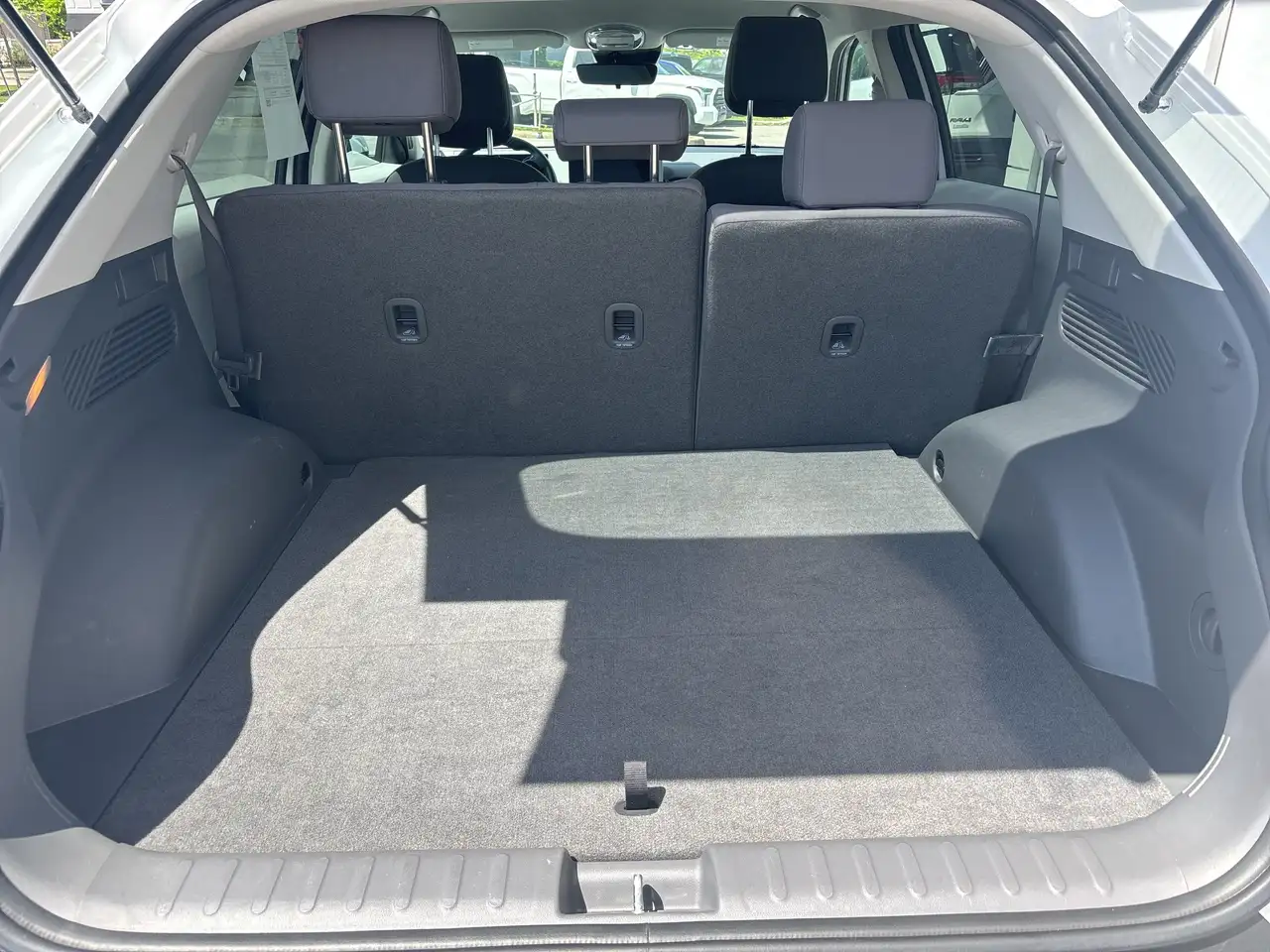 Hyundai IONIQ 5 снимка Hyundai IONIQ 5