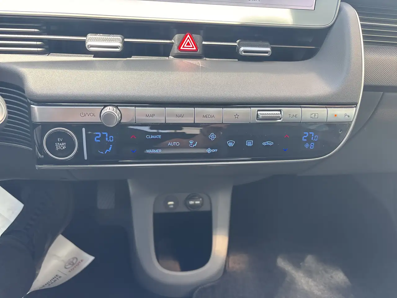 Hyundai IONIQ 5 снимка Hyundai IONIQ 5