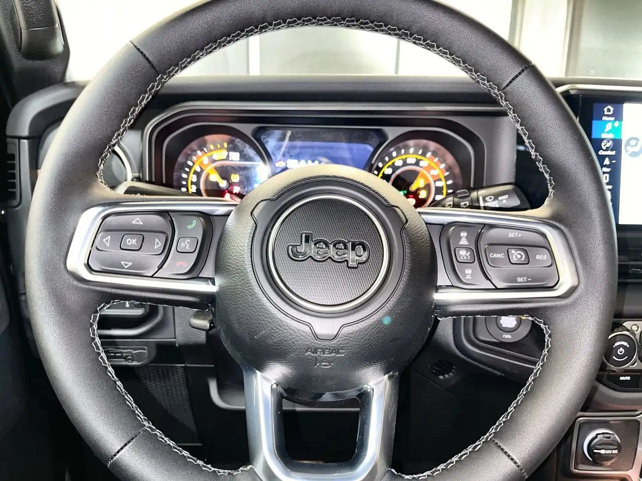 Jeep Wrangler снимка Jeep Wrangler