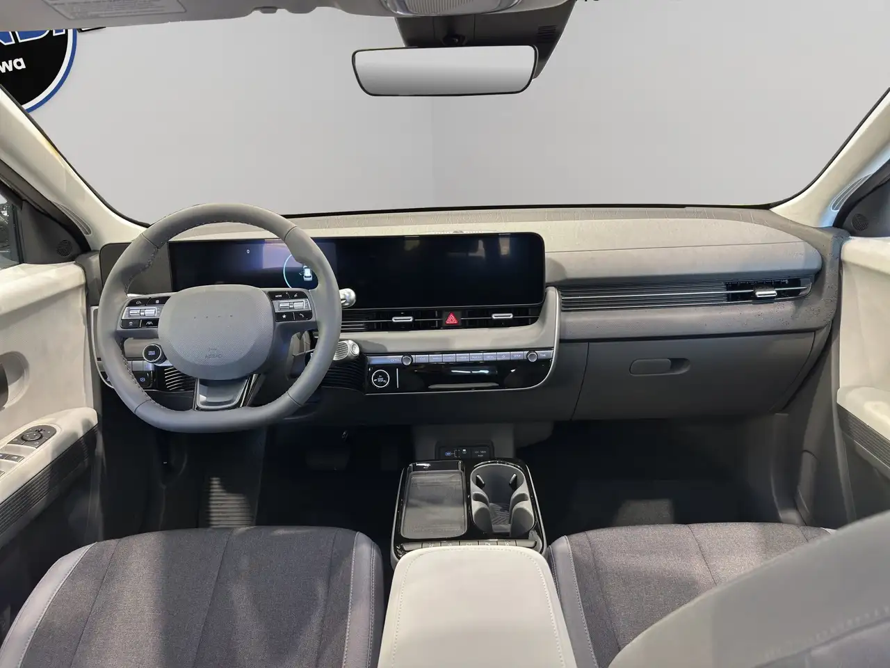 Hyundai IONIQ 5 снимка Hyundai IONIQ 5