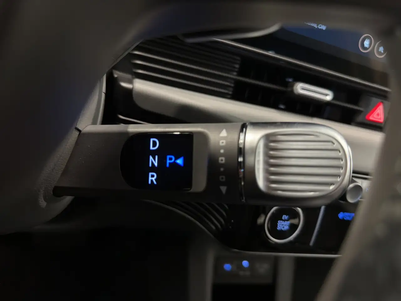 Hyundai IONIQ 5 снимка Hyundai IONIQ 5