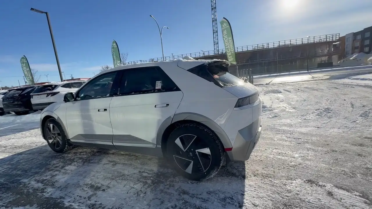 Hyundai IONIQ 5 снимка Hyundai IONIQ 5