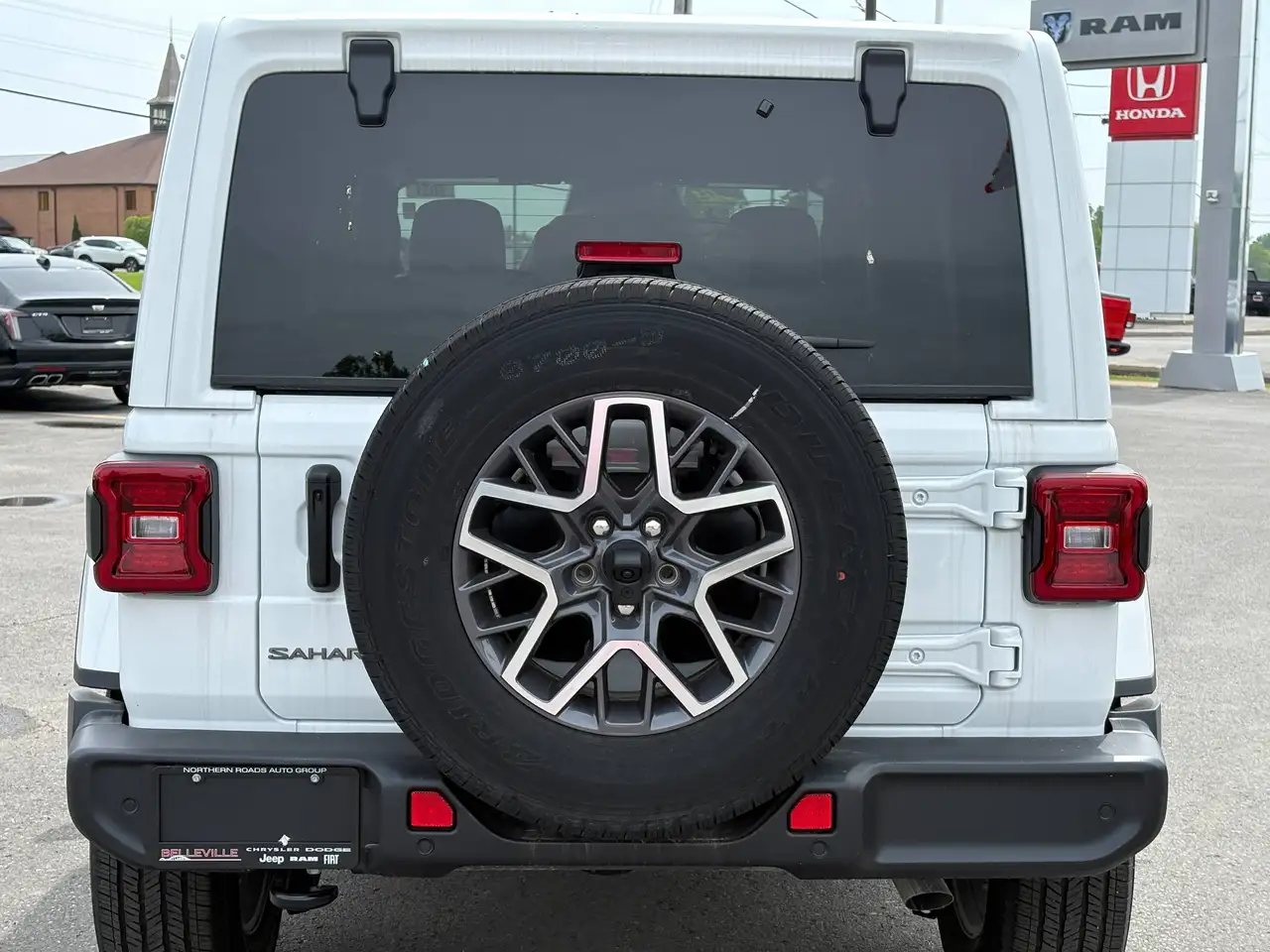 Jeep Wrangler снимка Jeep Wrangler