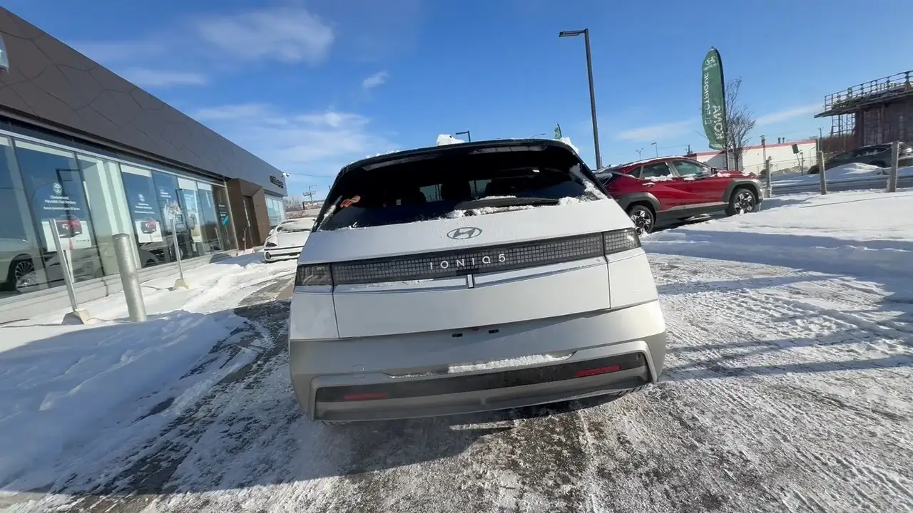 Hyundai IONIQ 5 снимка Hyundai IONIQ 5
