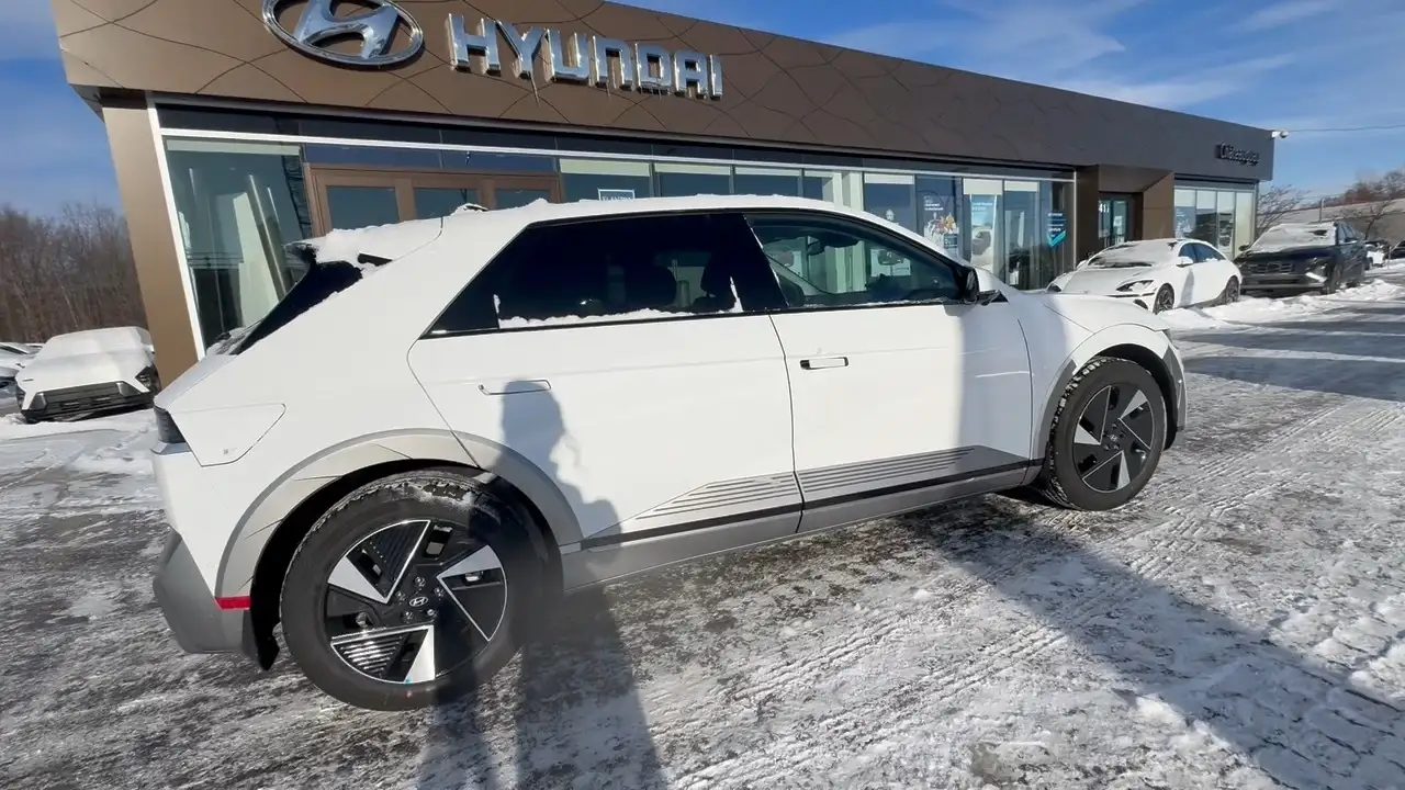 Hyundai IONIQ 5 снимка Hyundai IONIQ 5