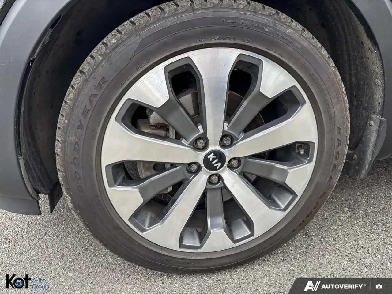 Kia Telluride снимка Kia Telluride
