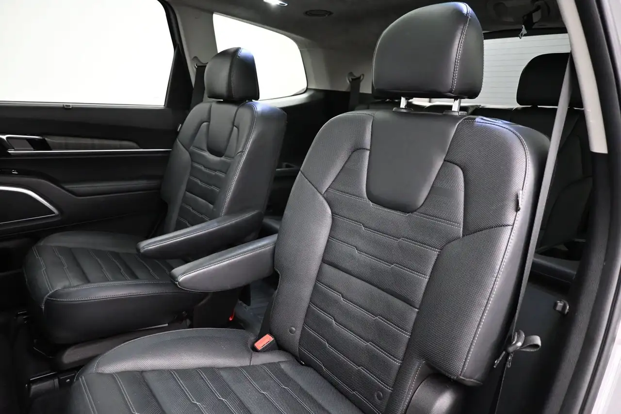 Kia Telluride photo Kia Telluride