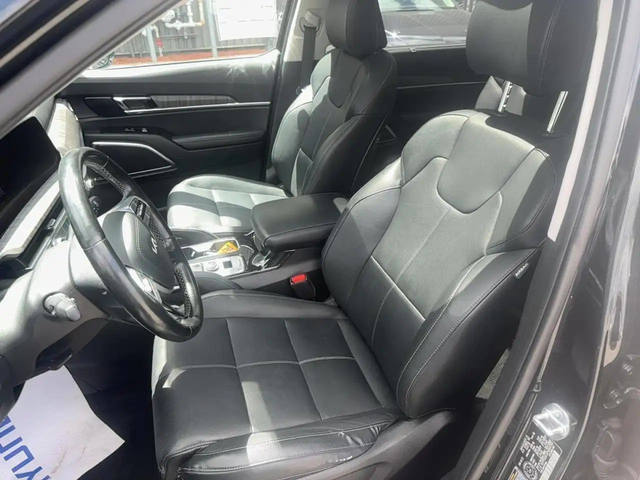 Kia Telluride снимка Kia Telluride