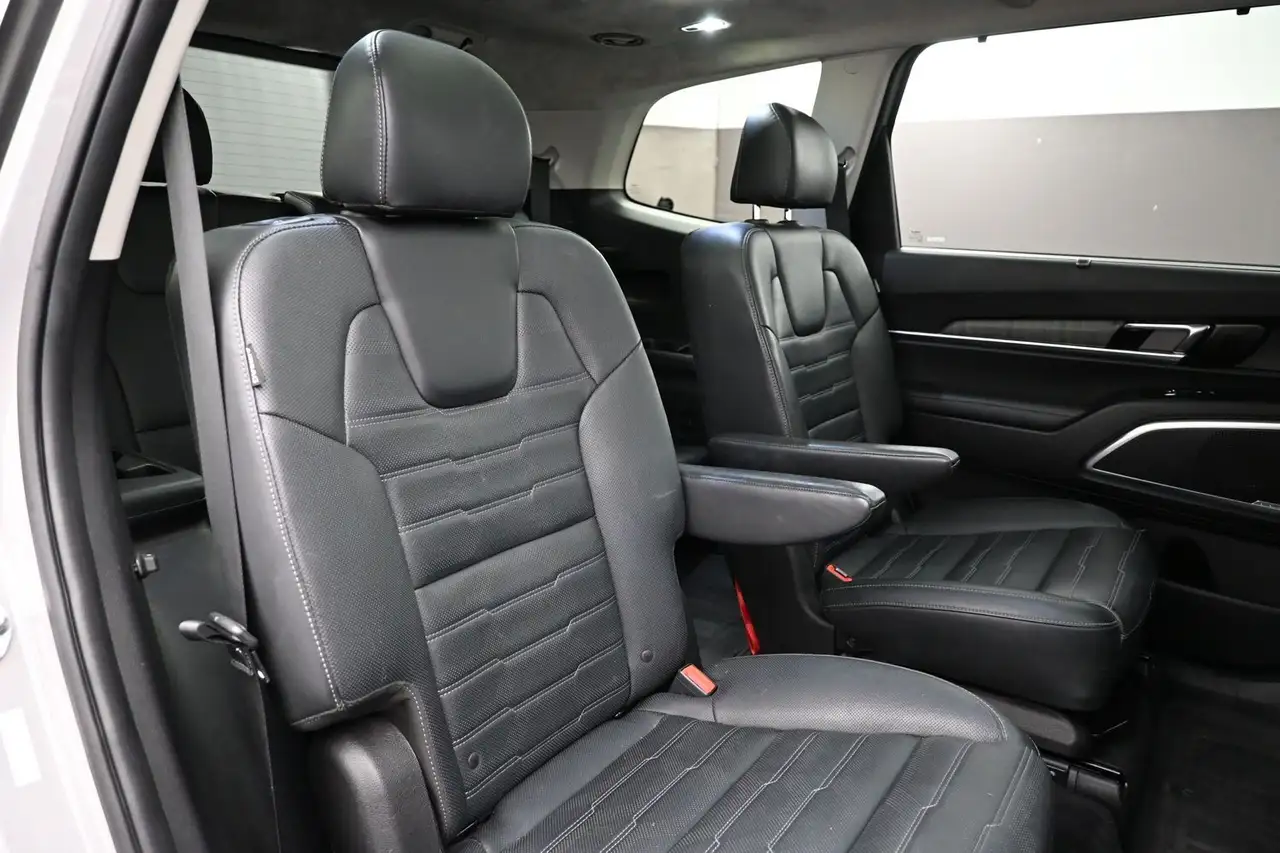 Kia Telluride photo Kia Telluride