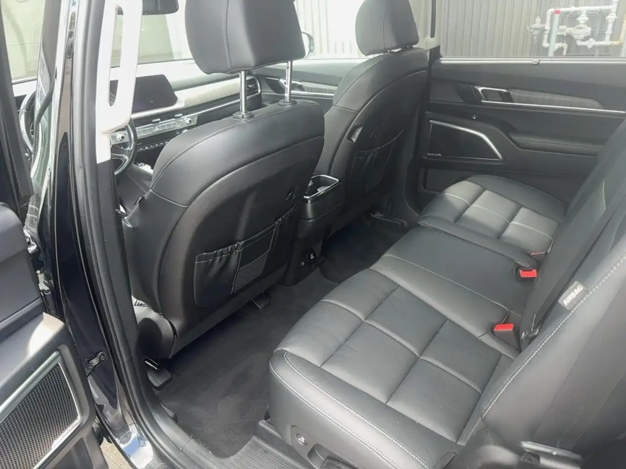 Kia Telluride снимка Kia Telluride