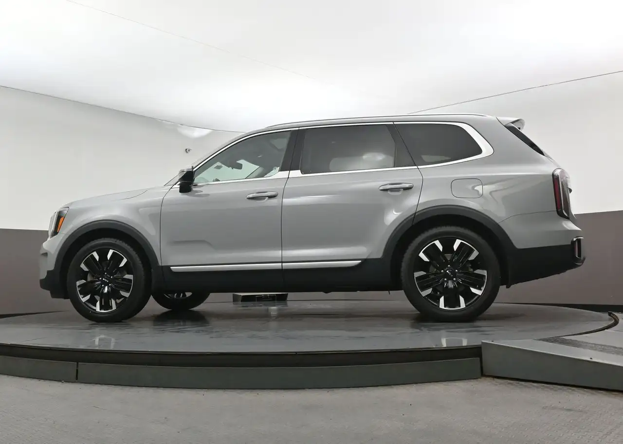 Kia Telluride photo Kia Telluride