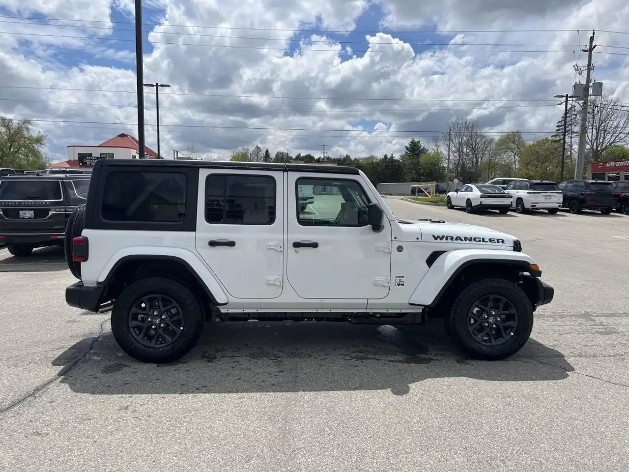 Jeep Wrangler снимка Jeep Wrangler