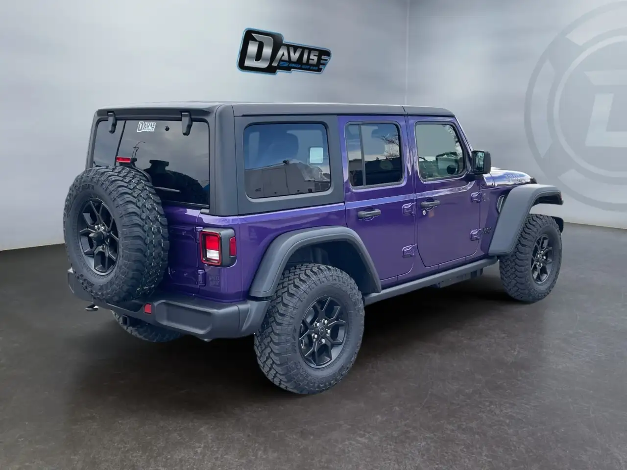 Jeep Wrangler photo Jeep Wrangler