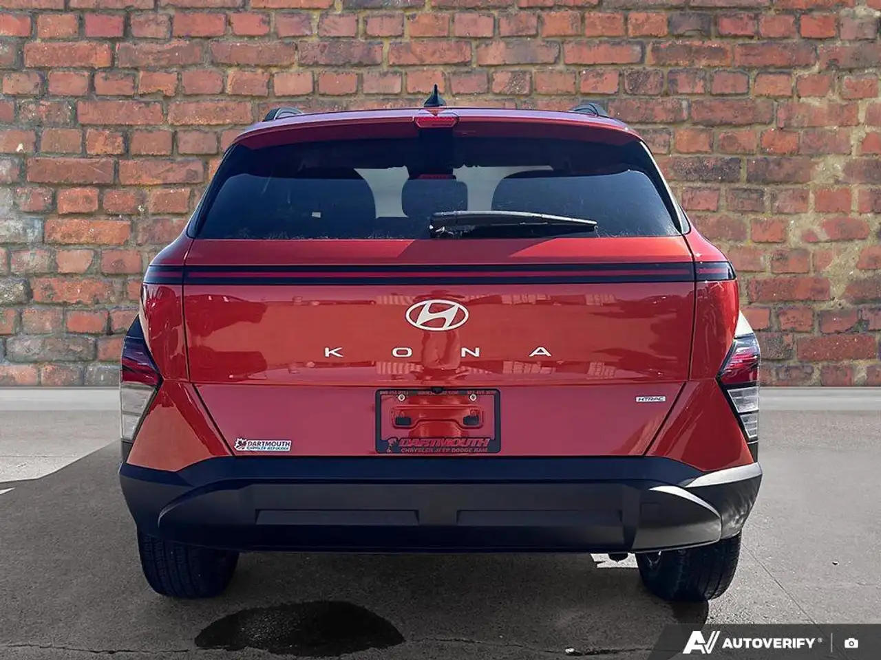 Hyundai KONA снимка Hyundai KONA