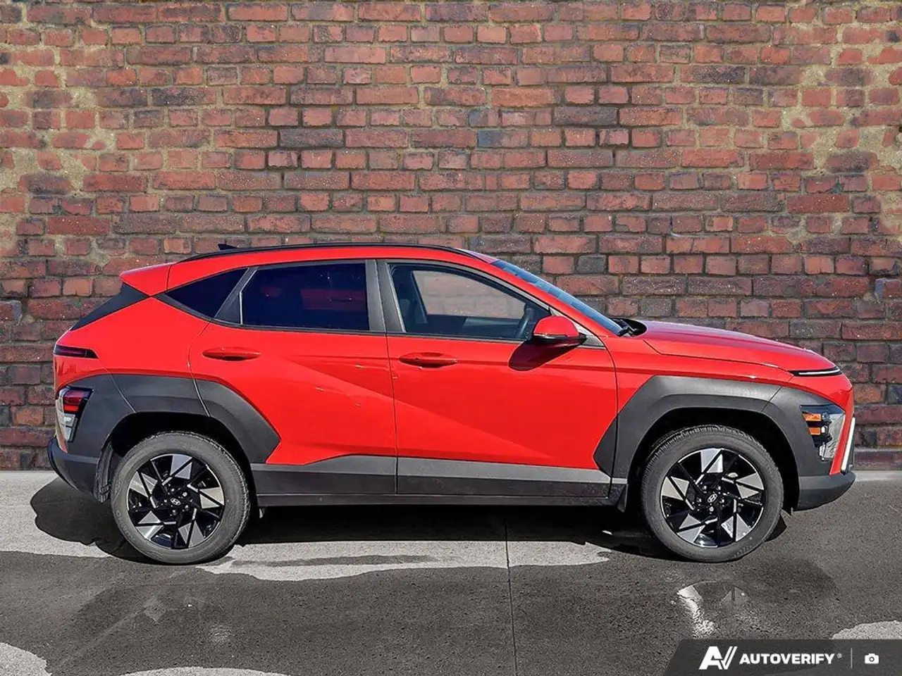 Hyundai KONA снимка Hyundai KONA