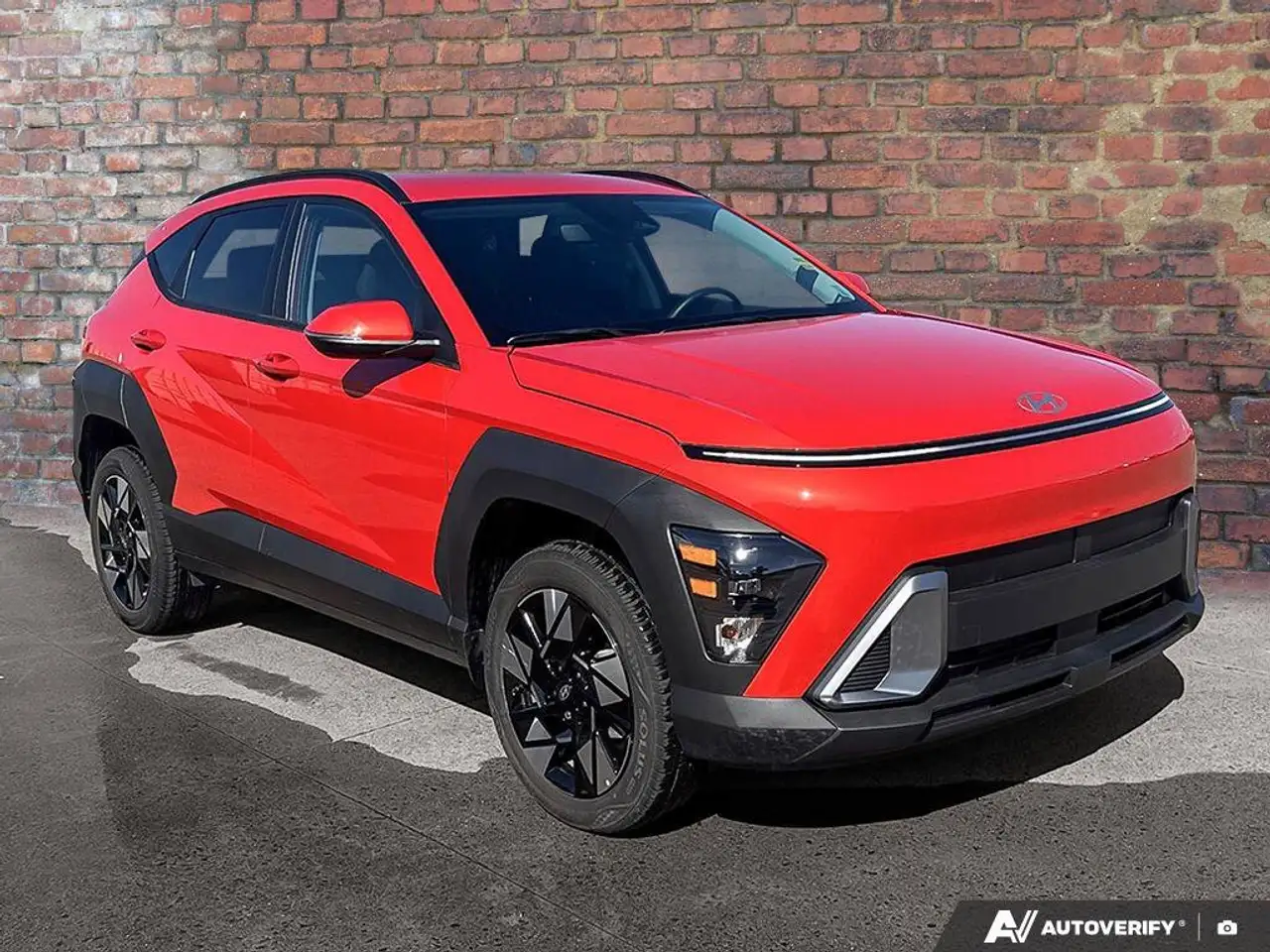 Hyundai KONA снимка Hyundai KONA