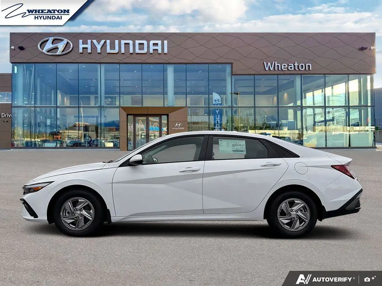 Hyundai ELANTRA снимка Hyundai ELANTRA