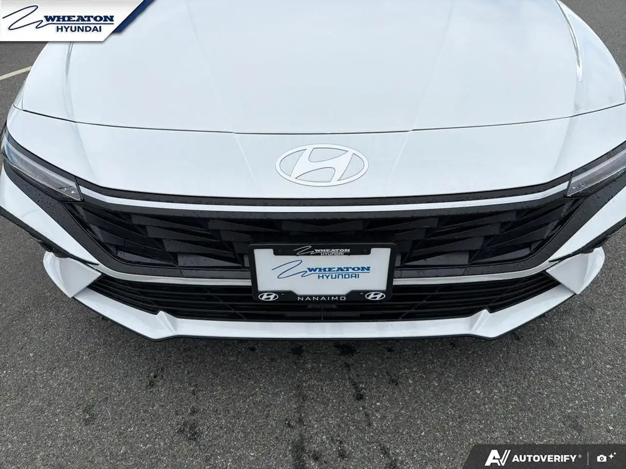 Hyundai ELANTRA снимка Hyundai ELANTRA