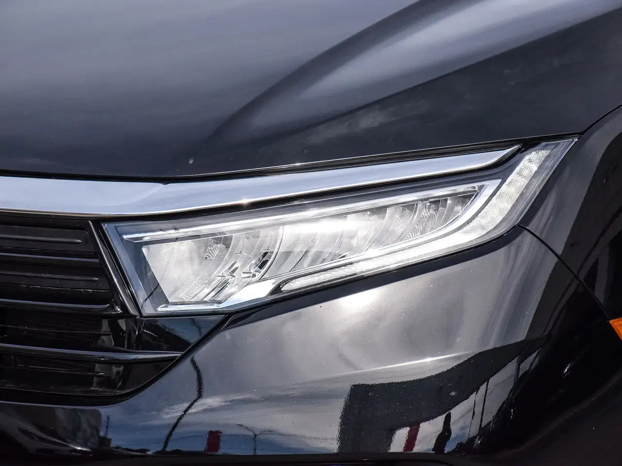 Honda Odyssey снимка Honda Odyssey