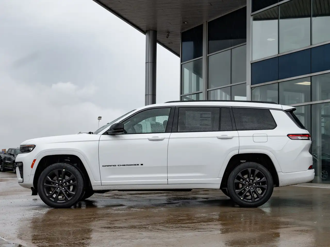Jeep Grand Cherokee снимка Jeep Grand Cherokee