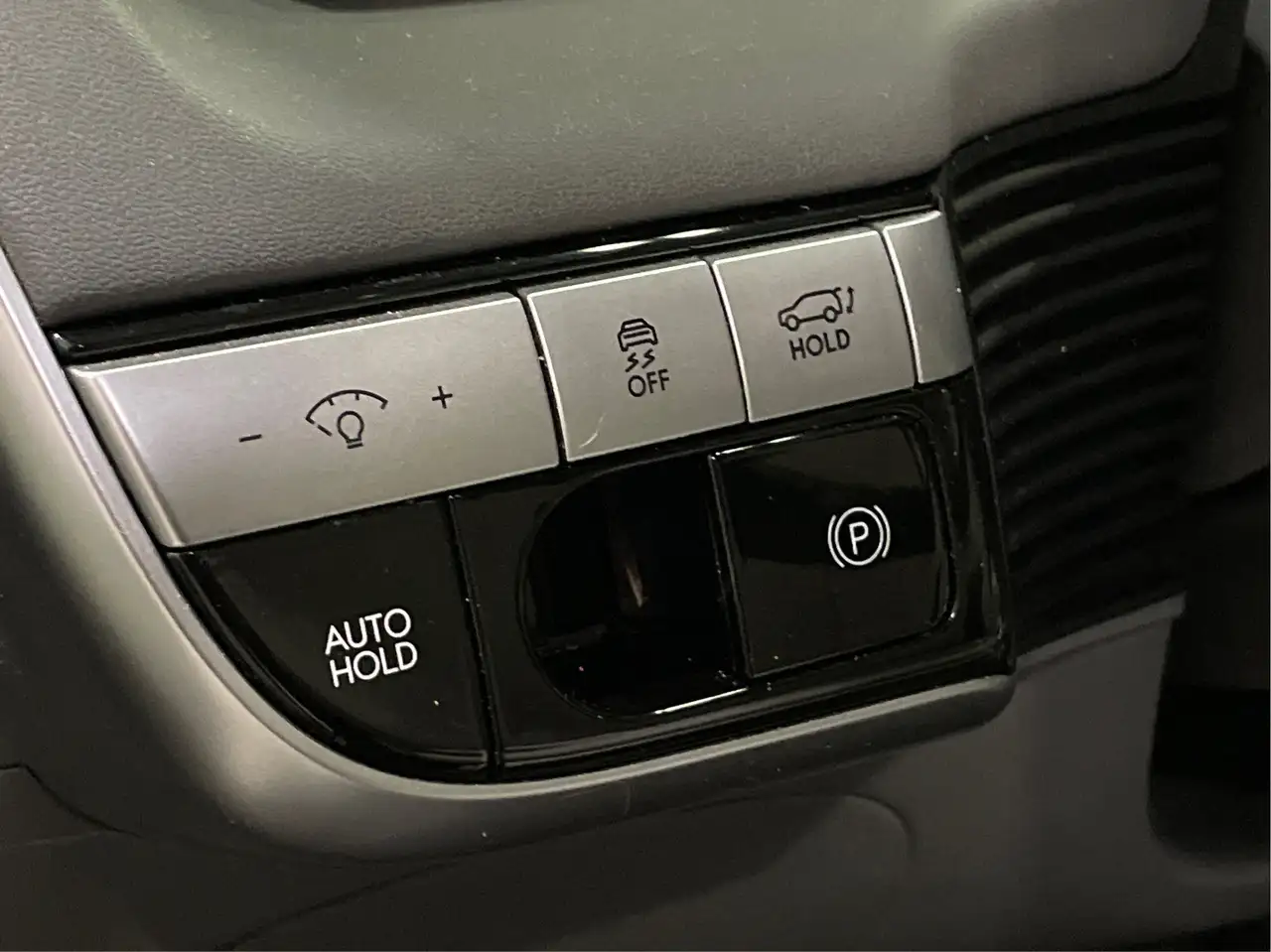 Hyundai IONIQ 5 photo Hyundai IONIQ 5