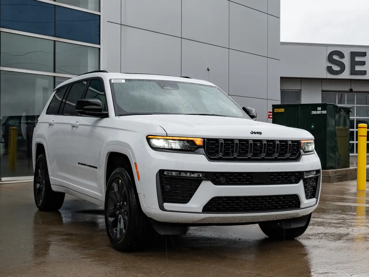 Jeep Grand Cherokee снимка Jeep Grand Cherokee