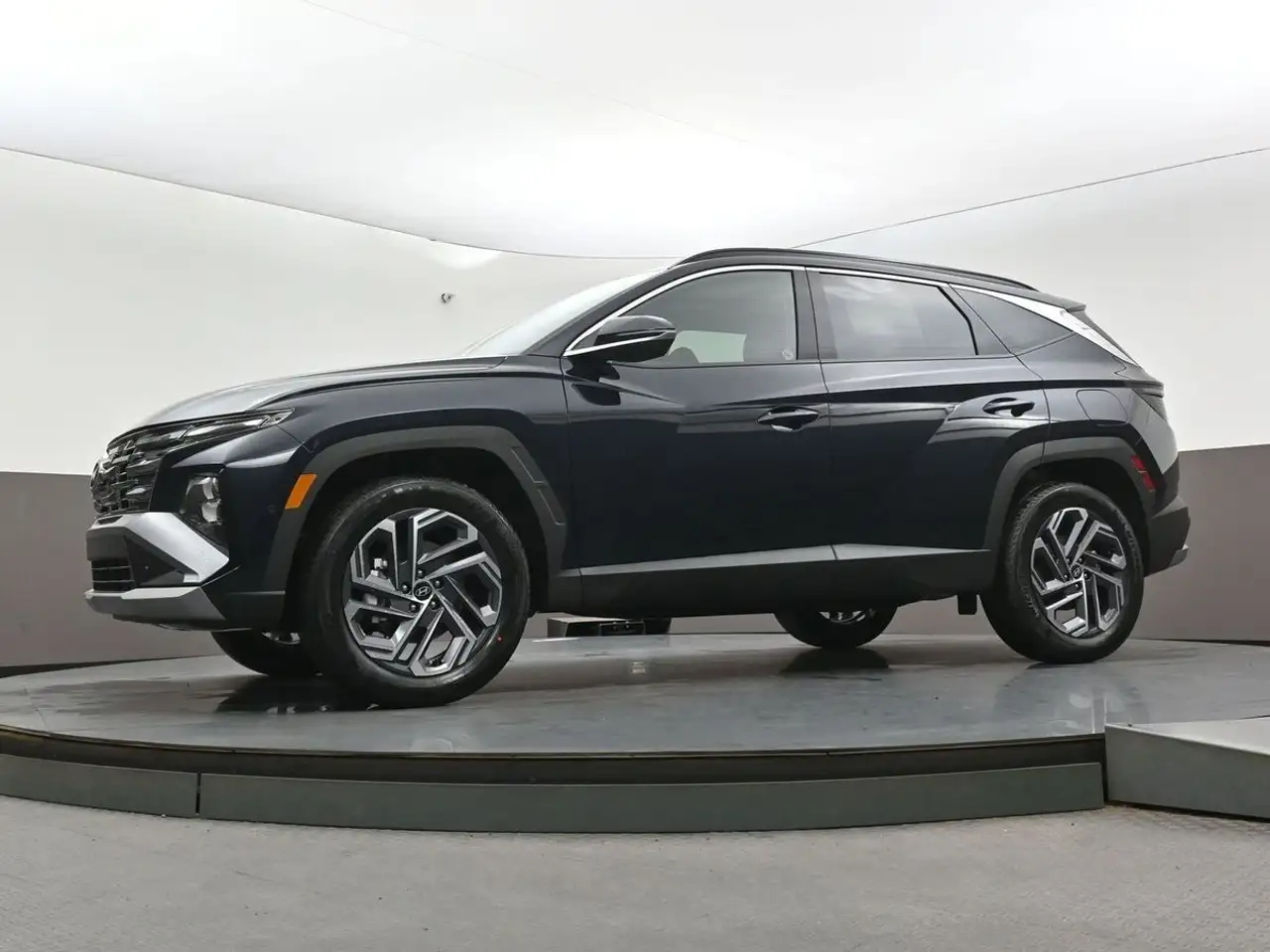 Hyundai TUCSON photo Hyundai TUCSON