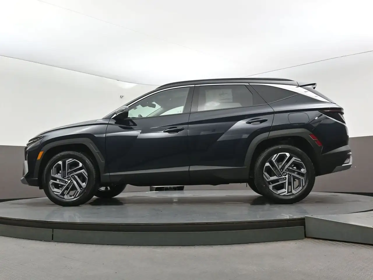 Hyundai TUCSON photo Hyundai TUCSON