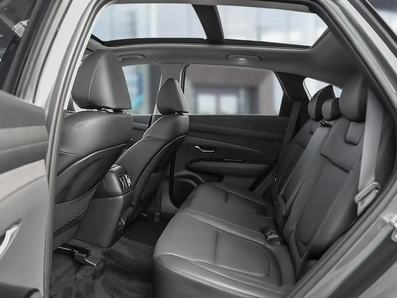 Hyundai TUCSON снимка Hyundai TUCSON