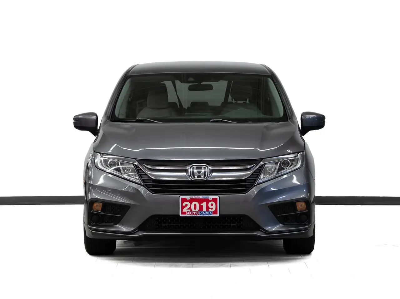 Honda Odyssey снимка Honda Odyssey