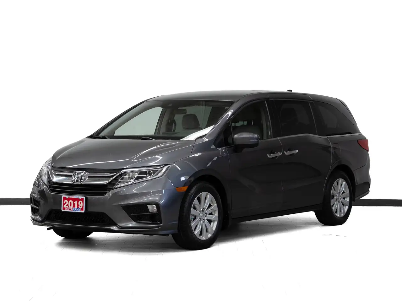 Honda Odyssey снимка Honda Odyssey