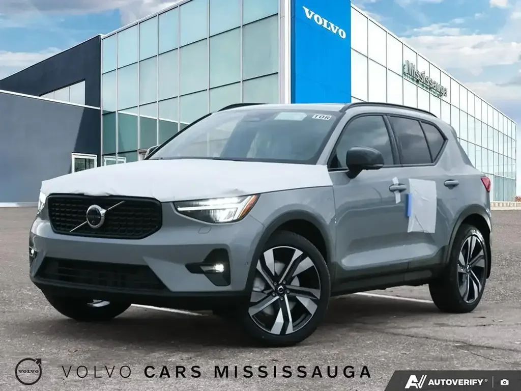 2026 Volvo XC40