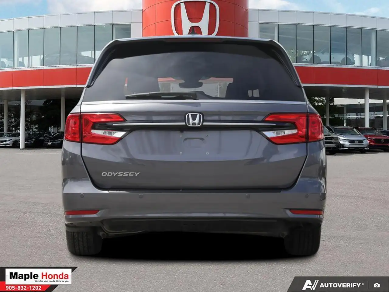 Honda Odyssey снимка Honda Odyssey