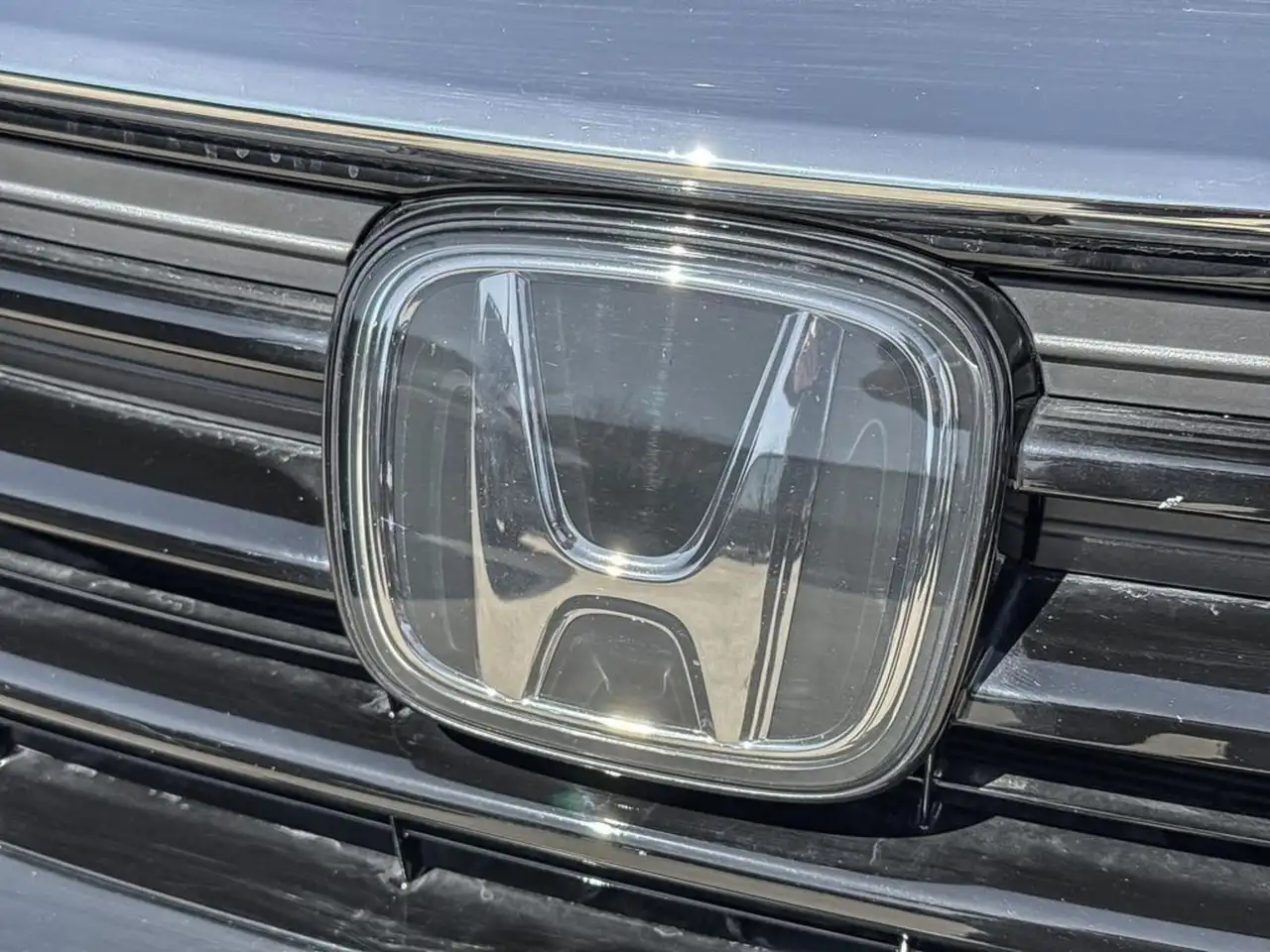 Honda Odyssey снимка Honda Odyssey