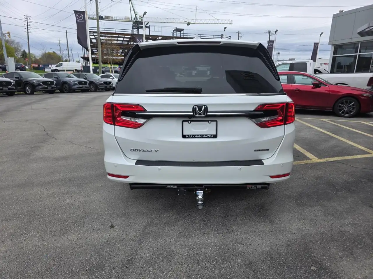 Honda Odyssey снимка Honda Odyssey
