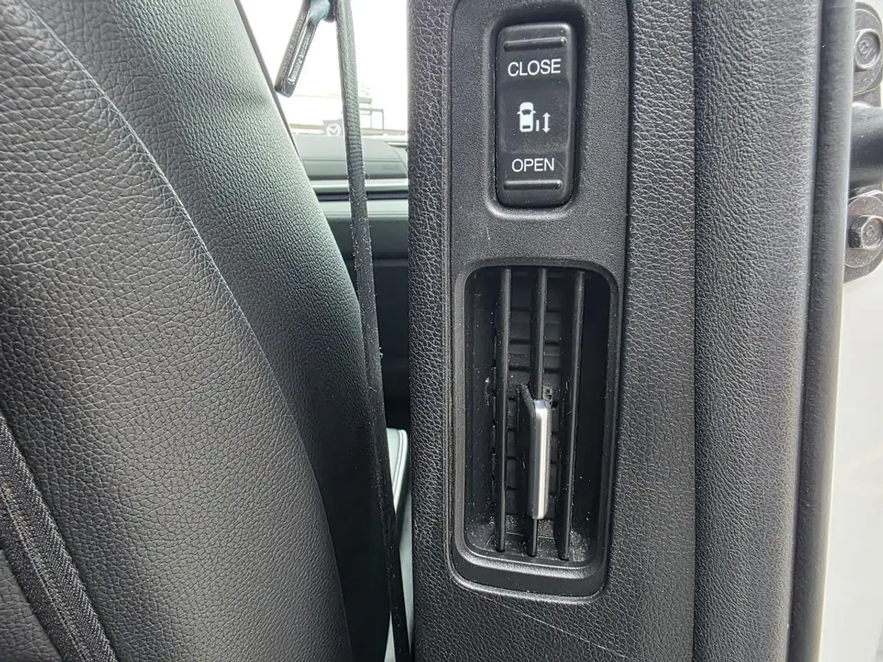 Honda Odyssey снимка Honda Odyssey