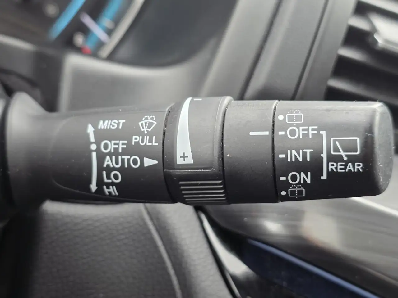 Honda Odyssey снимка Honda Odyssey