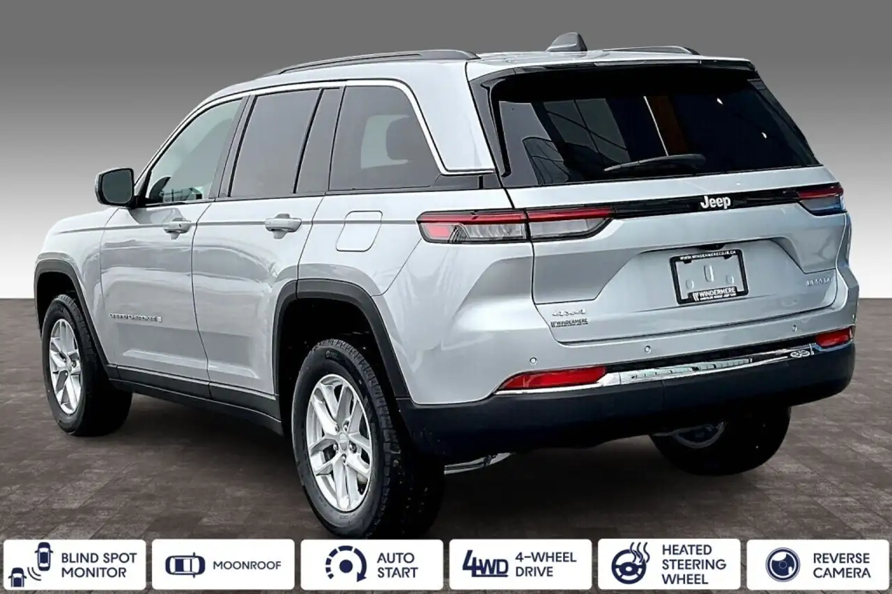 Jeep Grand Cherokee снимка Jeep Grand Cherokee