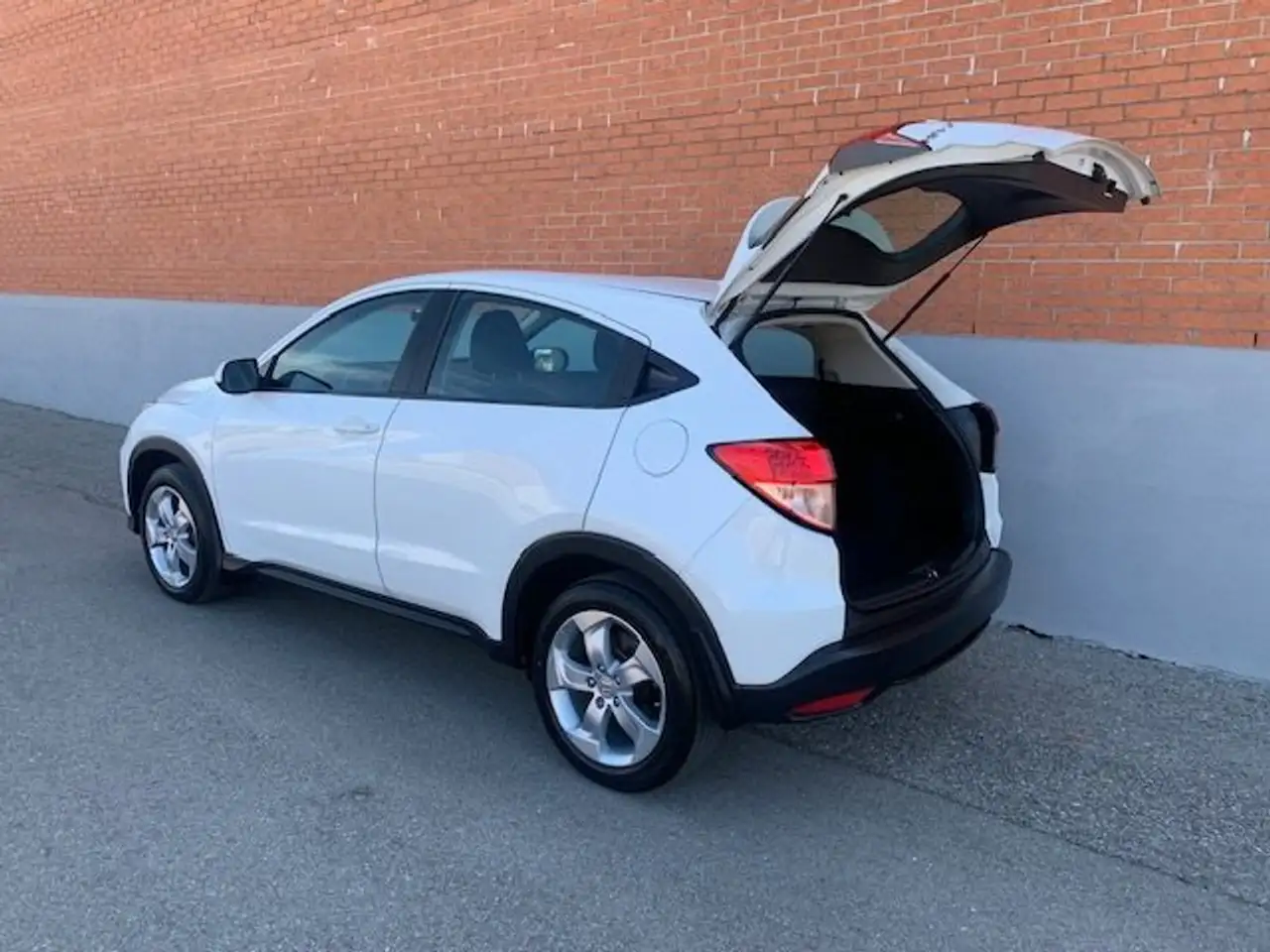 Honda HR-V photo Honda HR-V