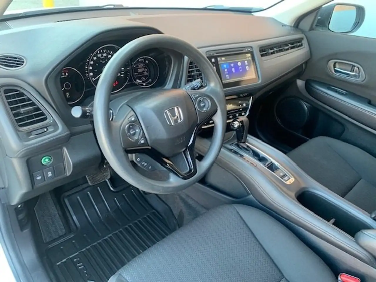 Honda HR-V photo Honda HR-V