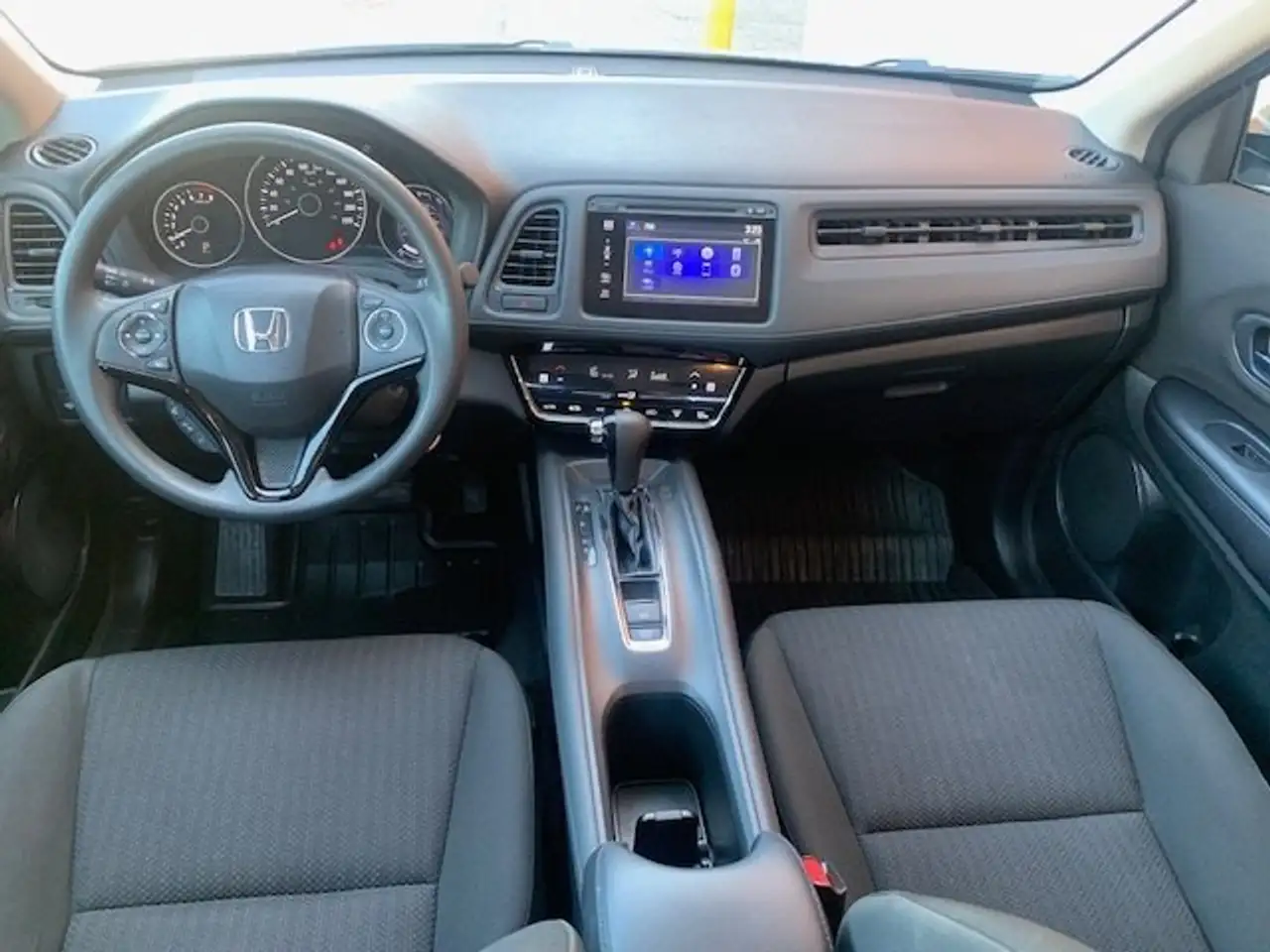 Honda HR-V photo Honda HR-V