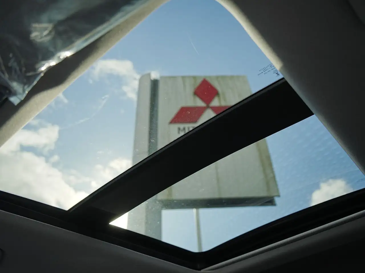 Mitsubishi Outlander fotografie Mitsubishi Outlander
