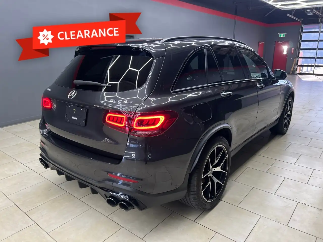 Mercedes-Benz GLC снимка Mercedes-Benz GLC