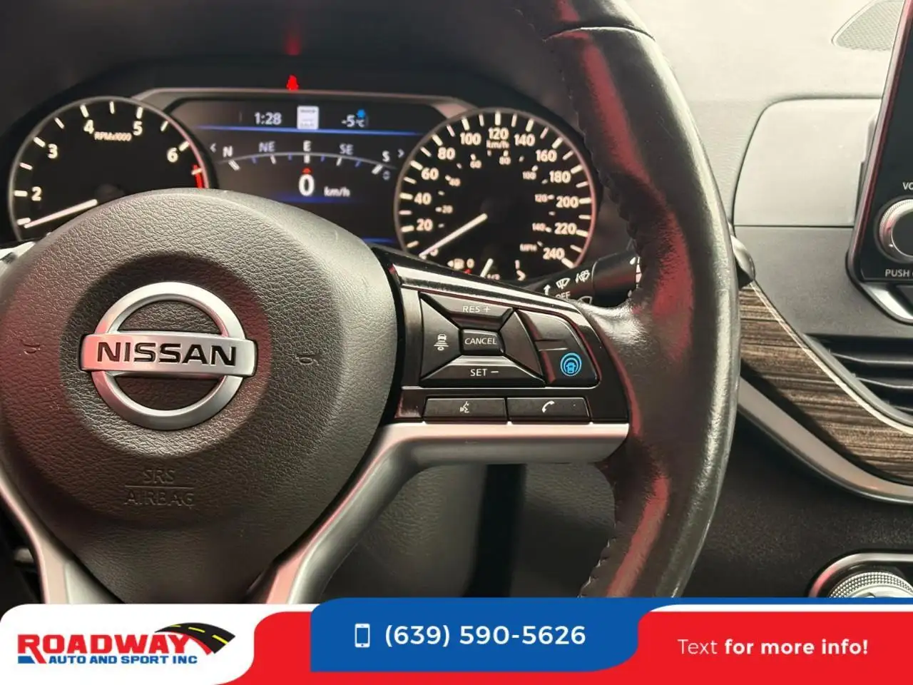 Nissan Altima photo Nissan Altima