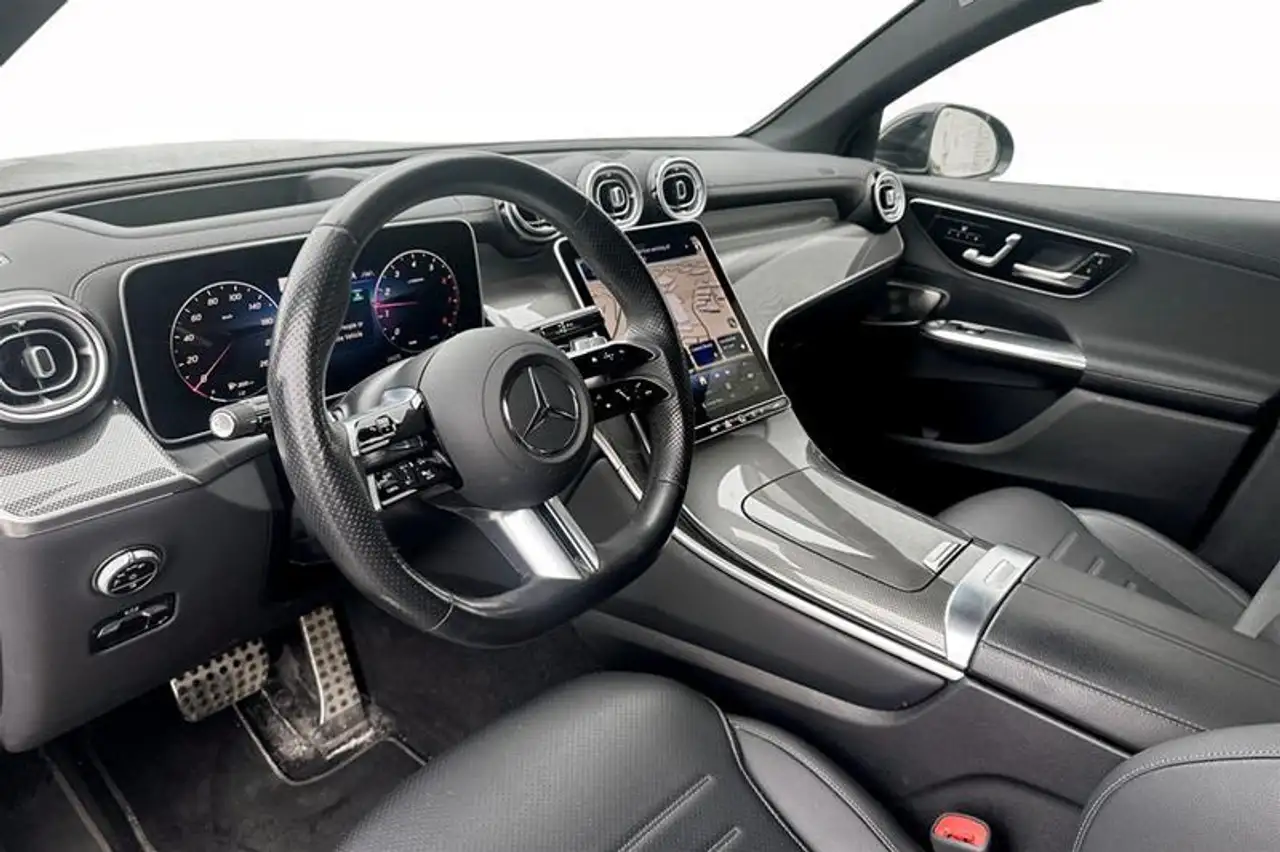 Mercedes-Benz GLC снимка Mercedes-Benz GLC