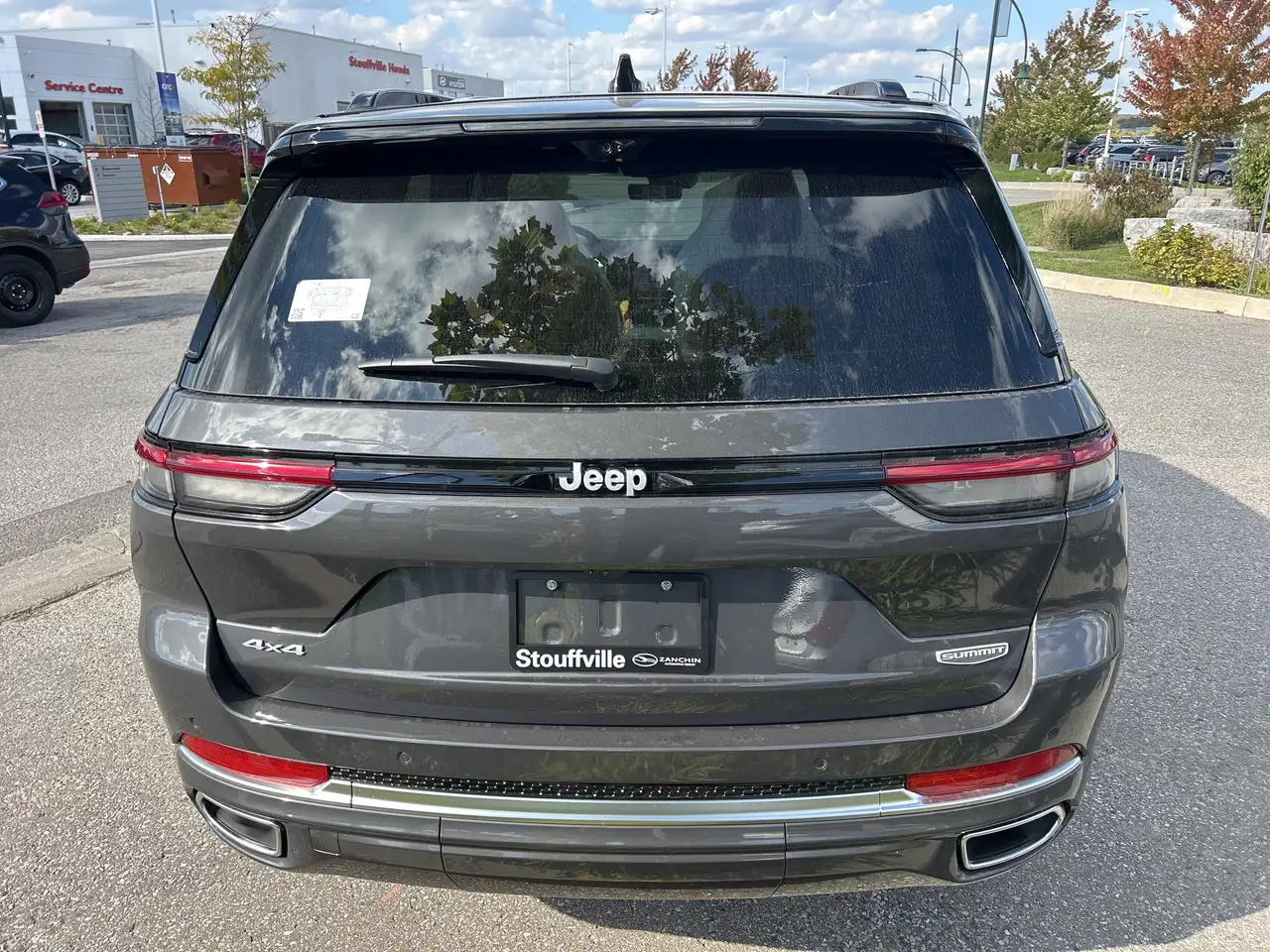 Jeep Grand Cherokee снимка Jeep Grand Cherokee