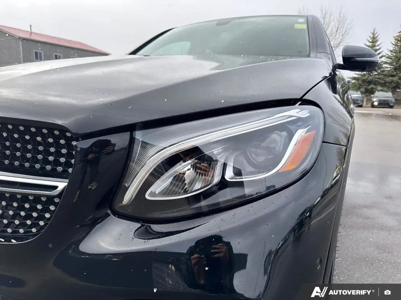 Mercedes-Benz GLC снимка Mercedes-Benz GLC