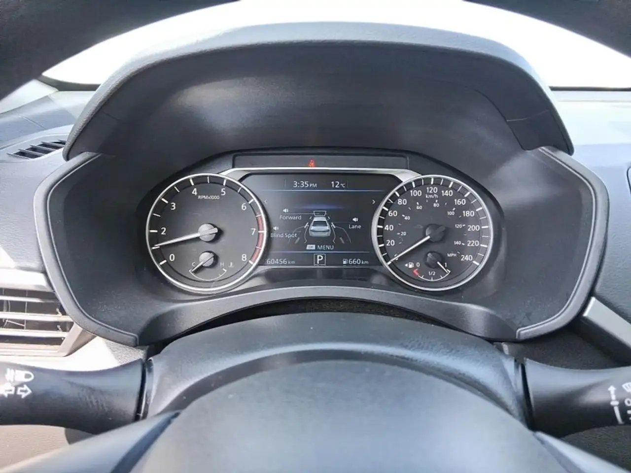 Nissan Altima снимка Nissan Altima